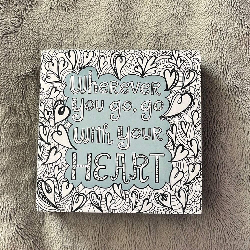 Coloring wall decor